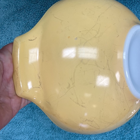 Pyrex Yellow Cinderella Nesting Mixing Bowl 443 Vtg 2 1/2 QT Sunflower Daisy - Picture 5 of 10